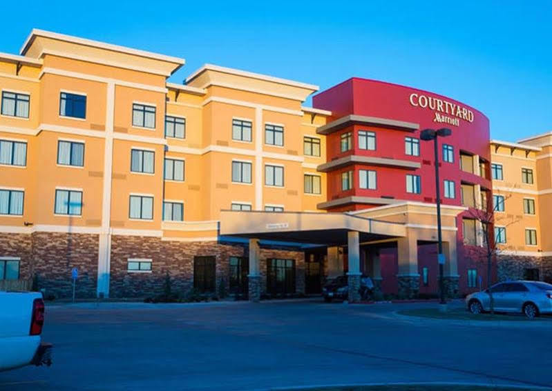 Courtyard By Marriott Lubbock Downtown/University Area Exterior photo